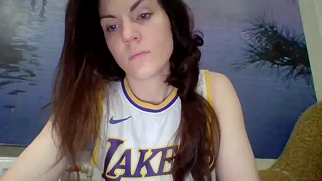 Snapshot of AliceTailor chatting on February 2026 05:08:01 PM AliceTailor online show from February 2026 05:08:01 PM