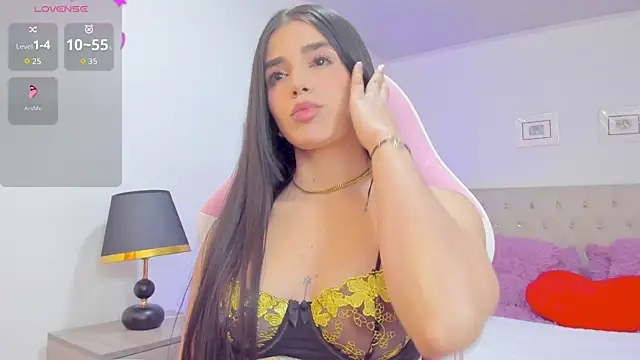 Snapshot of carlaperez_ chatting on October 2025 01:25:01 AM carlaperez online show from October 2025 01:25:01 AM