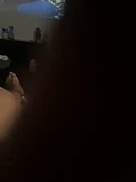 Snapshot of Enos3 chatting on November 2025 02:50:01 AM Enos3 online show from November 2025 02:50:01 AM