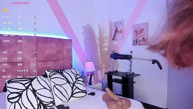 Snapshot of isabella_whiithe chatting on March 2026 04:55:01 PM isabella whiithe online show from March 2026 04:55:01 PM