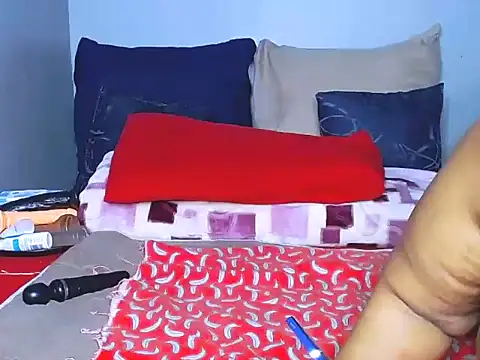 Snapshot of fatafricanqueen chatting on September 2025 07:41:01 AM fatafricanqueen online show from September 2025 07:41:01 AM