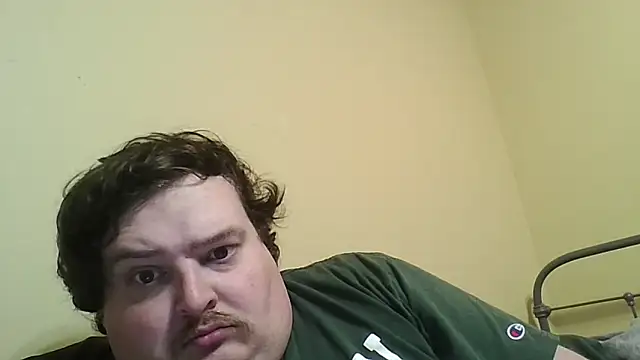 YelpedAverting online show from December 2025 09:21:02 PM