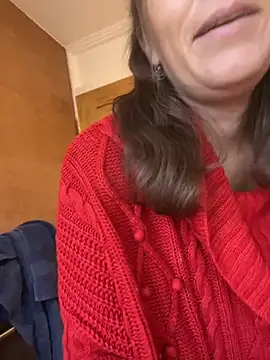 Snapshot of Lwhite1 chatting on October 2025 03:42:01 PM Lwhite1 online show from October 2025 03:42:01 PM