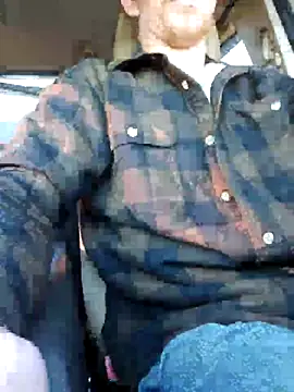 Snapshot of REDHAMMER_ chatting on November 2025 09:14:01 PM REDHAMMER online show from November 2025 09:14:01 PM