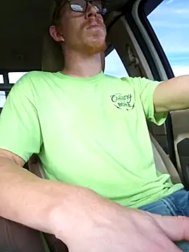 Snapshot of REDHAMMER_ chatting on November 2025 09:14:02 PM REDHAMMER online show from November 2025 09:14:02 PM