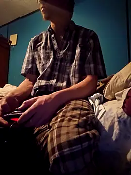 Snapshot of REDHAMMER_ chatting on February 2026 11:34:02 PM REDHAMMER online show from February 2026 11:34:02 PM