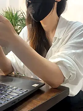 Annabody online show from October 2025 08:57:02 AM