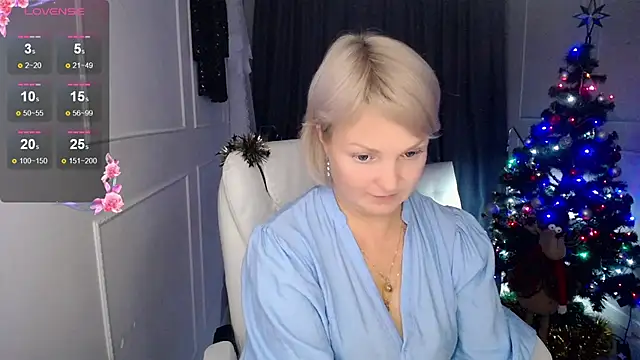Snapshot of Juarnea chatting on December 2024 09:08:01 PM Juarnea online show from December 2024 09:08:01 PM