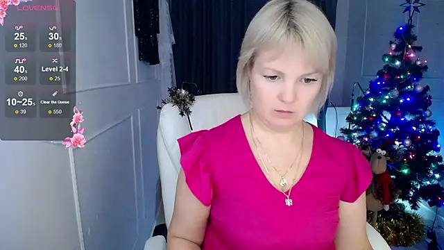 Snapshot of Juarnea chatting on January 2025 06:45:02 PM Juarnea online show from January 2025 06:45:02 PM
