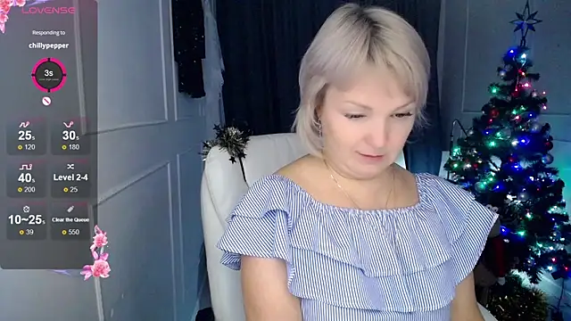 Snapshot of Juarnea chatting on January 2025 01:15:01 PM Juarnea online show from January 2025 01:15:01 PM
