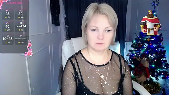 Snapshot of Juarnea chatting on January 2025 08:44:01 PM Juarnea online show from January 2025 08:44:01 PM