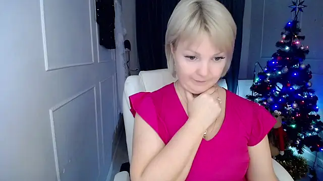 Snapshot of Juarnea chatting on January 2025 05:48:01 PM Juarnea online show from January 2025 05:48:01 PM