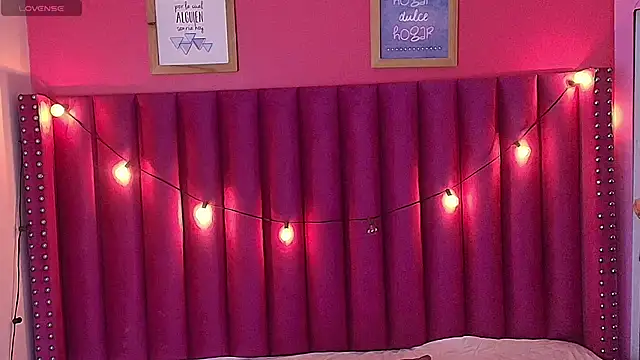 littleebonny online show from February 2025 01:06:01 PM