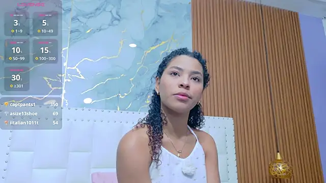 littleebonny online show from December 2025 03:00:02 AM