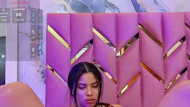 littleebonny online show from March 2026 08:01:01 PM