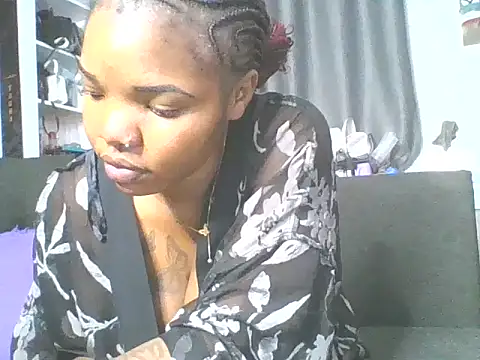 sweet bigclit online show from November 2025 05:05:01 AM