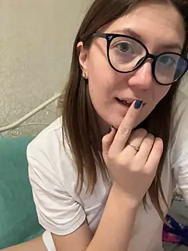 Snapshot of BeatriceTender chatting on December 2024 07:23:01 PM BeatriceTender online show from December 2024 07:23:01 PM