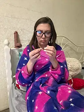 Snapshot of BeatriceTender chatting on January 2025 10:35:01 PM BeatriceTender online show from January 2025 10:35:01 PM