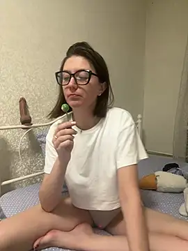 Snapshot of BeatriceTender chatting on March 2025 06:20:02 PM BeatriceTender online show from March 2025 06:20:02 PM