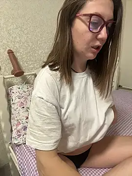 BeatriceTender online show from March 2026 09:29:01 PM