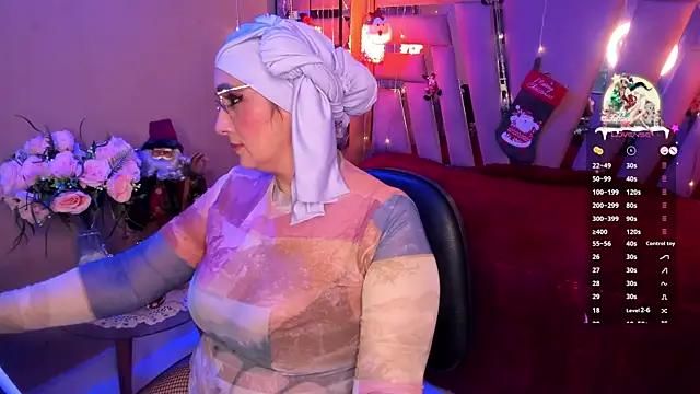 Snapshot of HijabiMilf chatting on December 2024 02:12:01 PM HijabiMilf online show from December 2024 02:12:01 PM