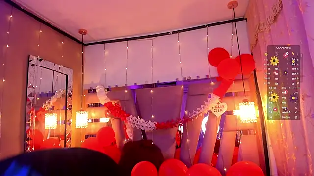 Snapshot of HijabiMilf chatting on February 2025 01:51:02 PM HijabiMilf online show from February 2025 01:51:02 PM