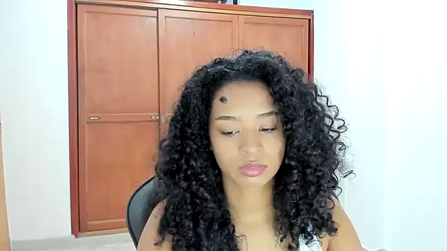 avellanatammy online show from December 2024 12:30:02 AM