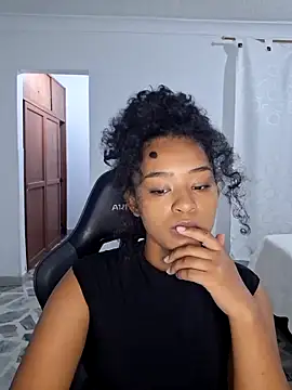 avellanatammy online show from April 2026 12:46:02 AM