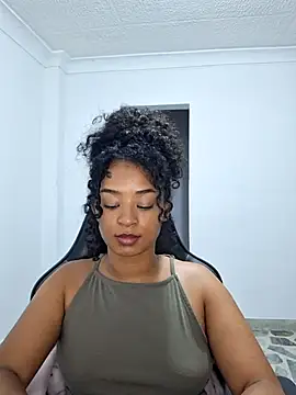 avellanatammy online show from May 2026 05:02:01 AM