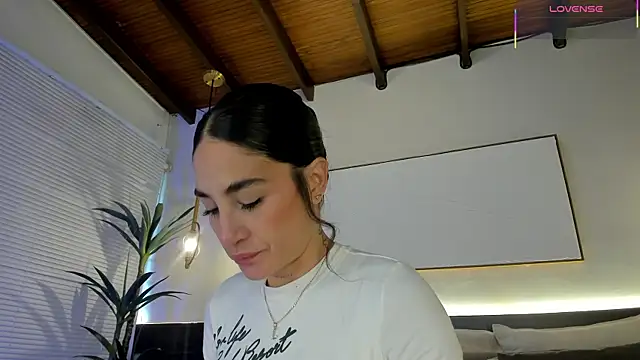AgattaDuque online show from June 2026 08:07:02 PM