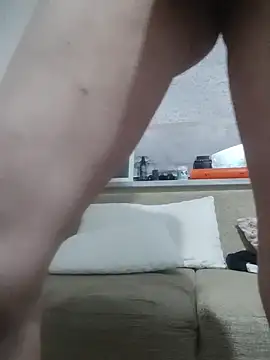 Aktorihann online show from November 2025 11:59:01 PM