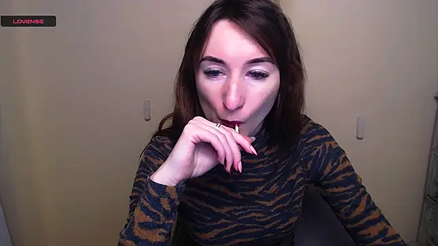 Snapshot of AmandaSell chatting on February 2025 08:03:01 AM AmandaSell online show from February 2025 08:03:01 AM