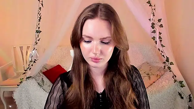 MishkaMe online show from October 2025 01:56:02 PM