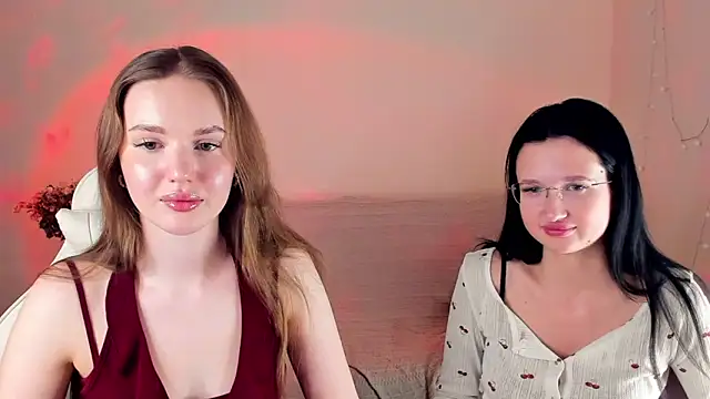 Snapshot of MishkaMe chatting on March 2026 04:44:02 PM MishkaMe online show from March 2026 04:44:02 PM