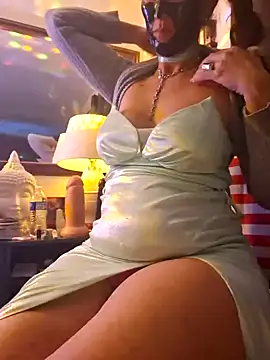 Snapshot of TheDime chatting on January 2025 10:35:02 AM TheDime online show from January 2025 10:35:02 AM
