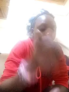 Snapshot of Cute_tamara chatting on December 2025 05:40:02 PM Cute tamara online show from December 2025 05:40:02 PM