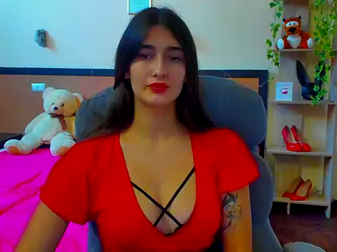 Snapshot of Moon-liza chatting on December 2024 10:26:02 AM Moon-liza online show from December 2024 10:26:02 AM