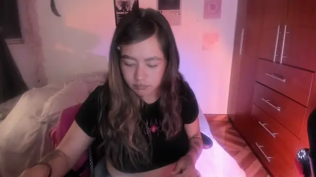 Snapshot of StephaniFox chatting on March 2026 01:22:02 AM StephaniFox online show from March 2026 01:22:02 AM