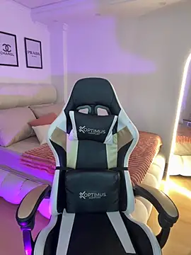 Snapshot of Dj_scarlettmorreti chatting on September 2025 11:43:01 PM Dj scarlettmorreti online show from September 2025 11:43:01 PM