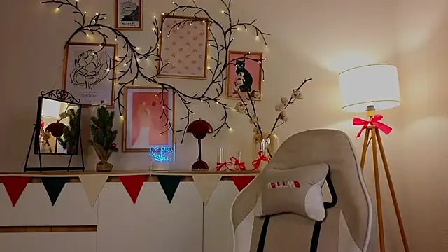 mo11y kitten online show from January 2025 12:46:01 AM