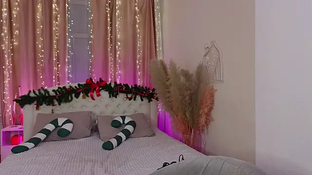 mo11y kitten online show from January 2025 11:36:02 PM