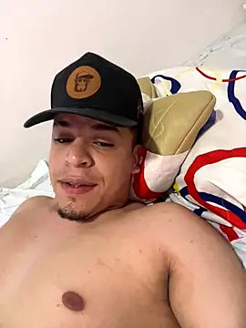 Snapshot of jhon150620 chatting on December 2025 04:19:02 AM jhon150620 online show from December 2025 04:19:02 AM