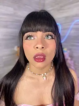 Snapshot of Bubalu_Uwwu chatting on October 2025 04:09:01 AM Bubalu Uwwu online show from October 2025 04:09:01 AM