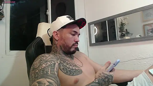 Snapshot of Angel_sex_latin chatting on December 2024 11:52:02 PM Angel sex latin online show from December 2024 11:52:02 PM