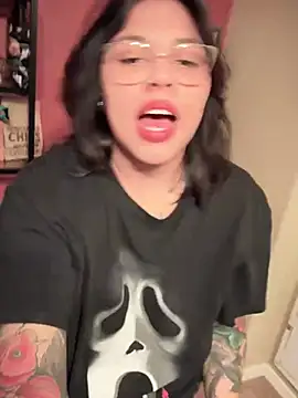 miacanela xo online show from January 2025 05:19:02 AM