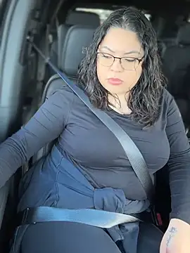 miacanela xo online show from February 2026 09:18:01 PM