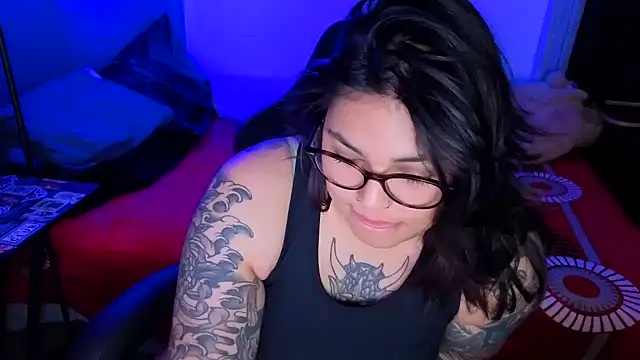 miacanela xo online show from June 2026 01:17:02 AM