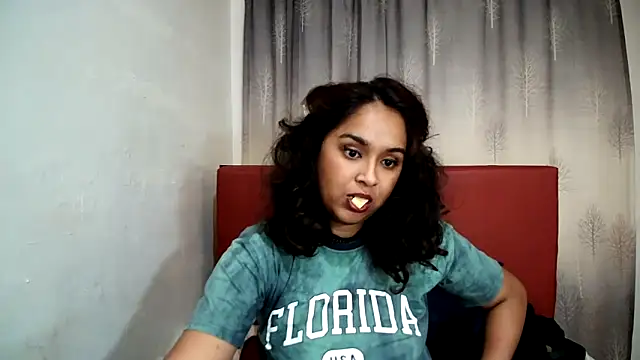 Cute Indian00 online show from January 2025 09:24:02 AM