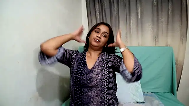 Cute Indian00 online show from February 2025 02:56:02 PM