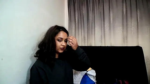 Cute Indian00 online show from February 2025 08:39:02 AM